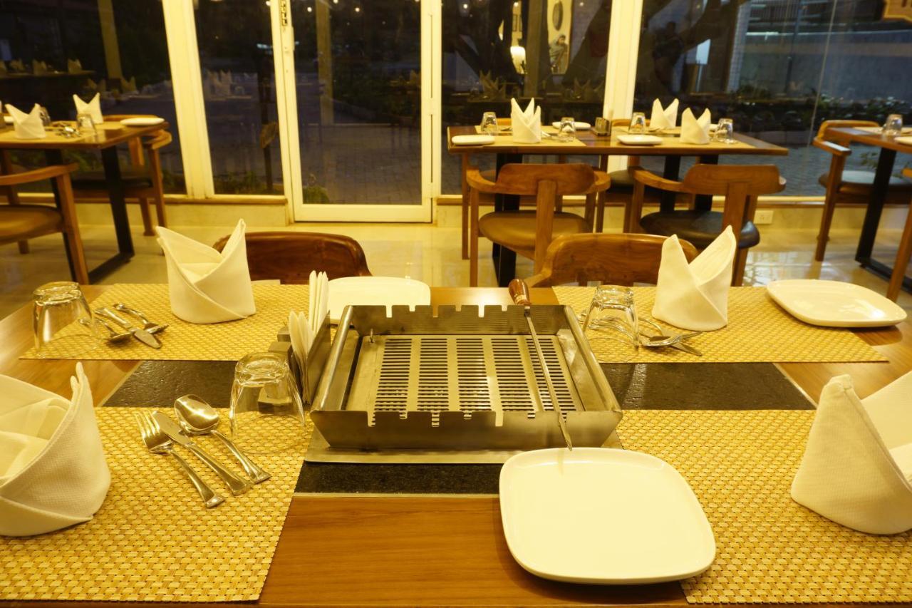 อ็อกซิเจน รีสอร์ต อูตี้ Hotel ภายนอก รูปภาพ